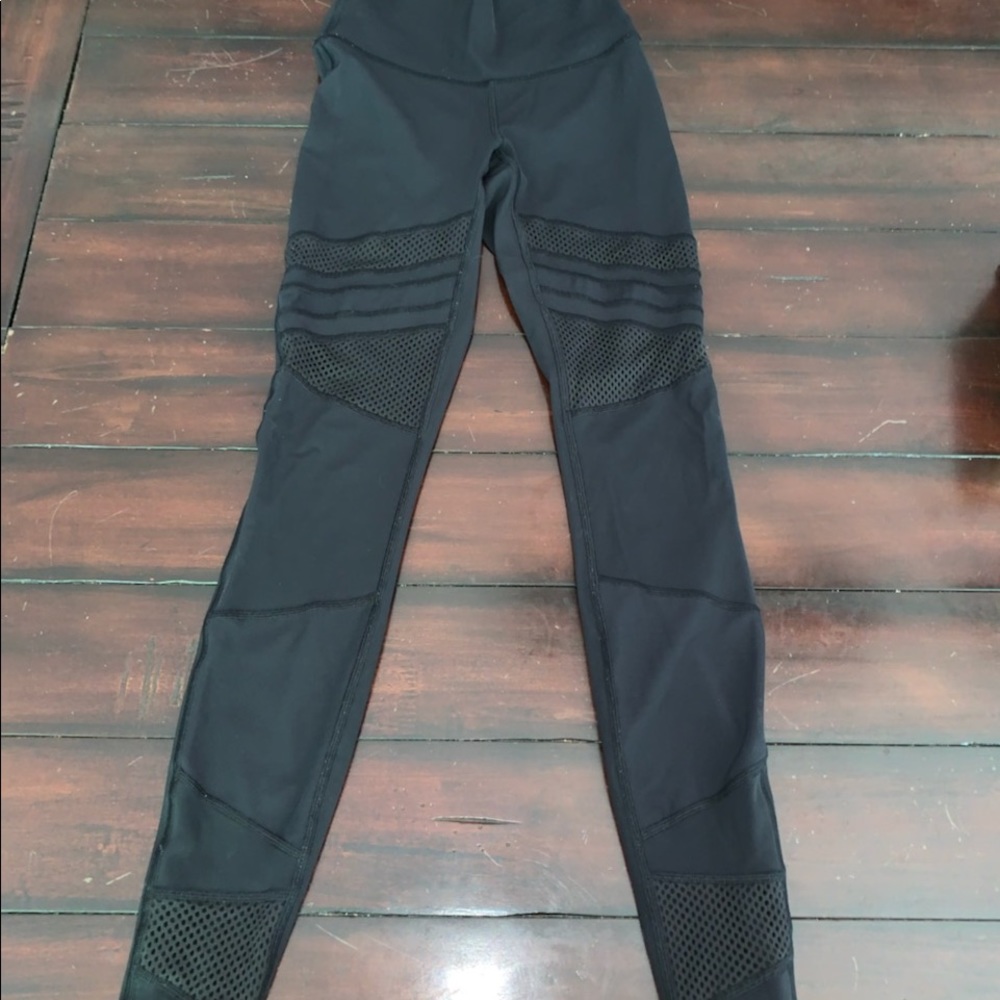 Lulu Lemon Mesh Leggings